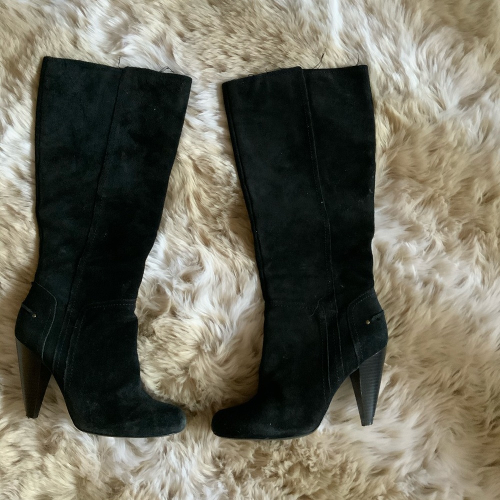 Black Boots